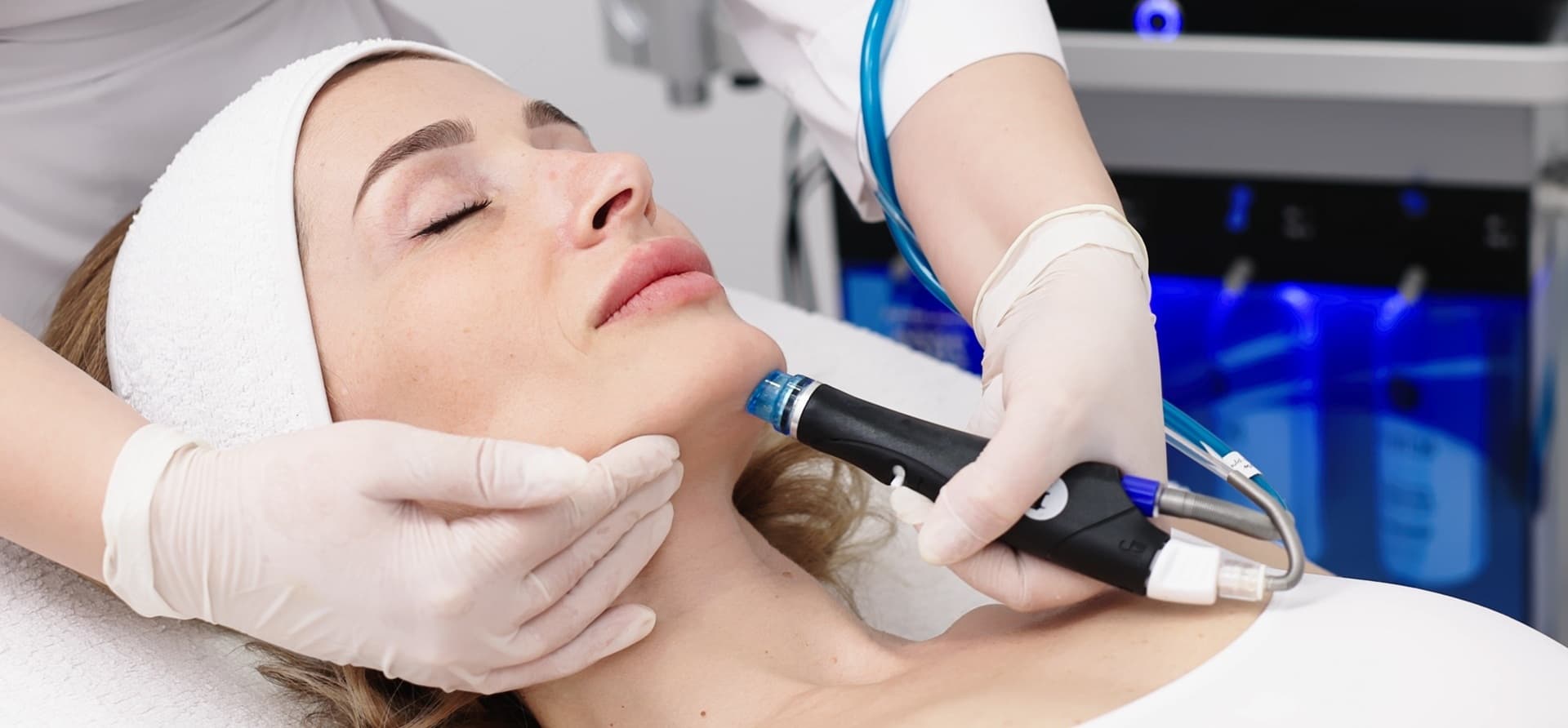 Aesthetics  Hydrafacial Md   Top of Page